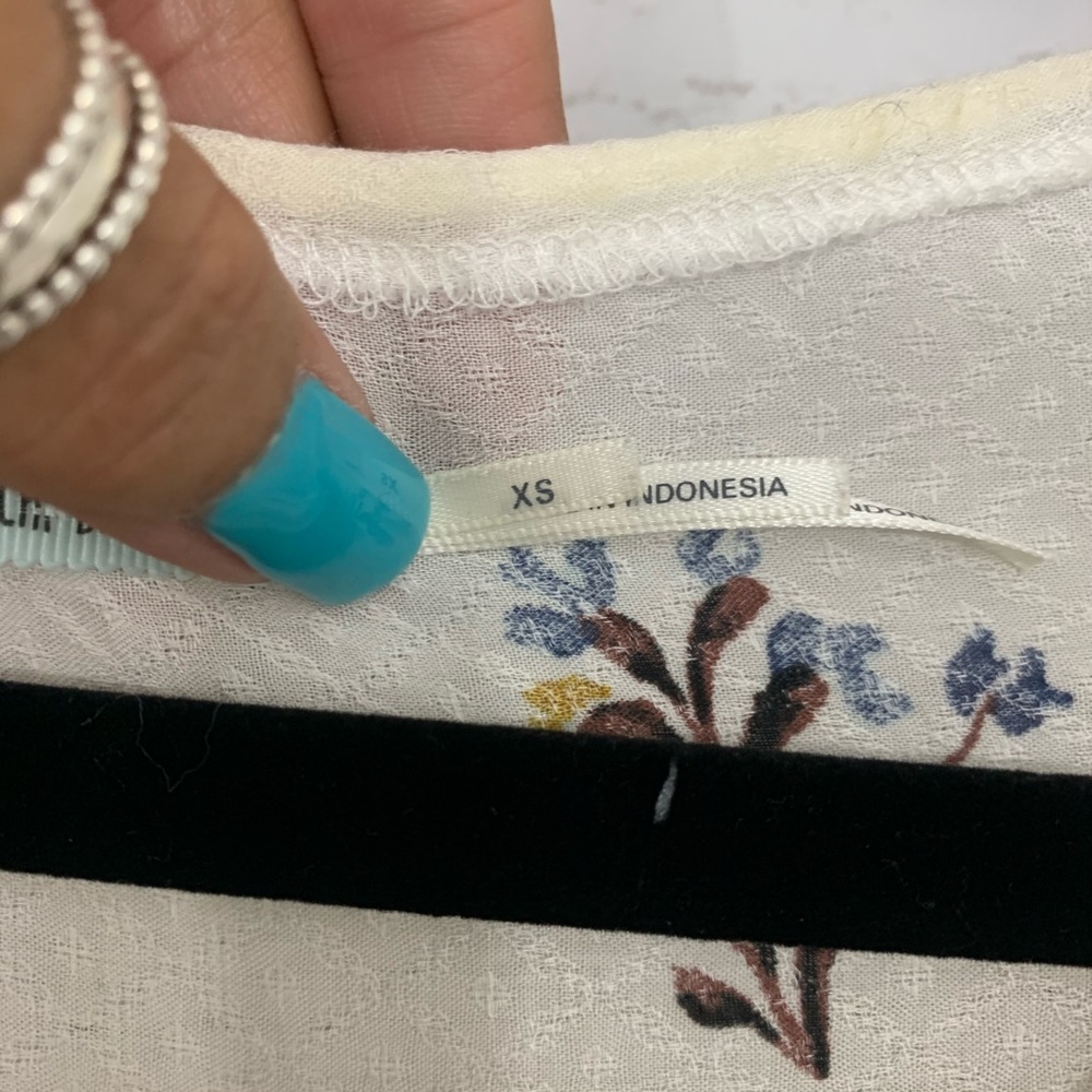 Kimchi Blue Long Balloon Sleeve Peasant Bl… - Picture 9 of 12